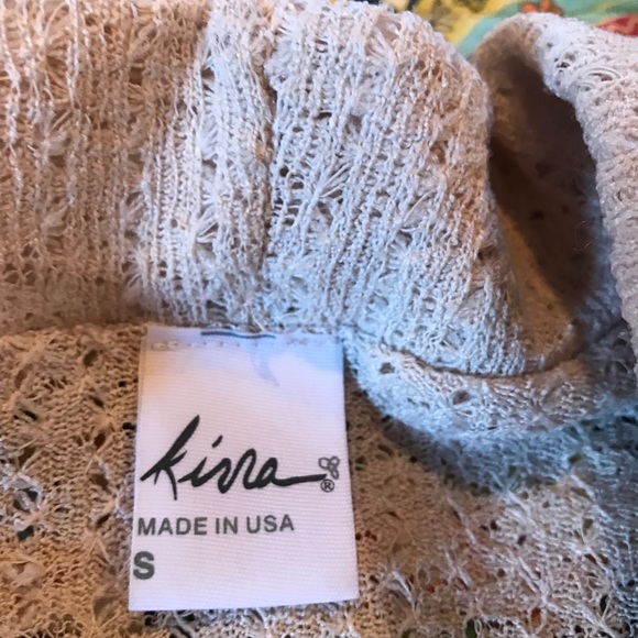 Gifted to an awesome Posher! lsweater lightweight - Picture 3 of 3